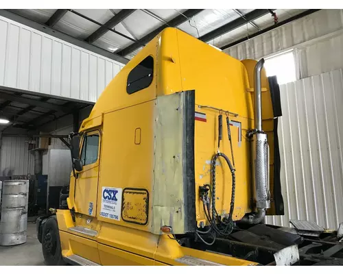 Freightliner COLUMBIA 120 Cab Assembly