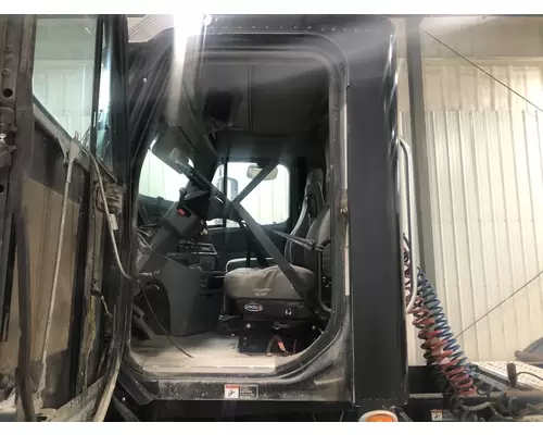 Freightliner COLUMBIA 120 Cab Assembly