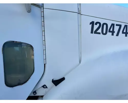 Freightliner COLUMBIA 120 Cab Assembly