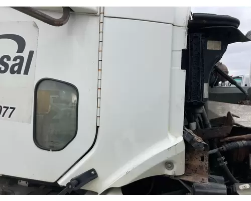 Freightliner COLUMBIA 120 Cab Assembly