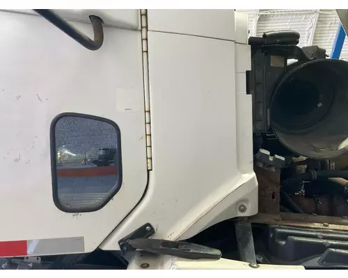 Freightliner COLUMBIA 120 Cab Assembly