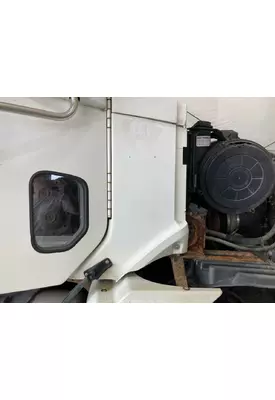 Freightliner COLUMBIA 120 Cab Assembly