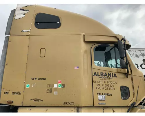 Freightliner COLUMBIA 120 Cab Assembly