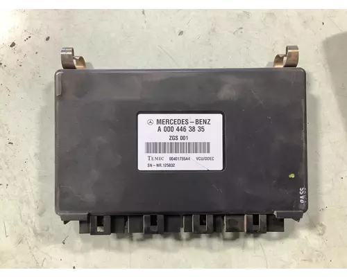 Freightliner COLUMBIA 120 Cab Control Module CECU