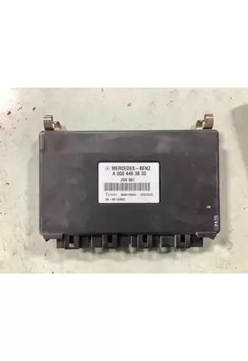 Freightliner COLUMBIA 120 Cab Control Module CECU