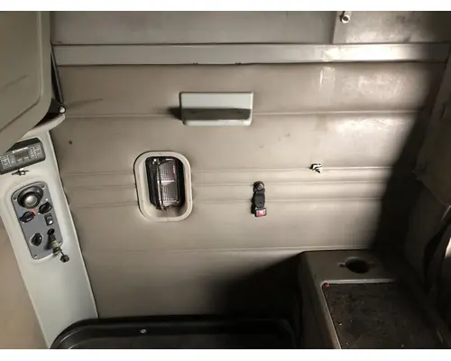 Freightliner COLUMBIA 120 Cab Misc. Interior Parts