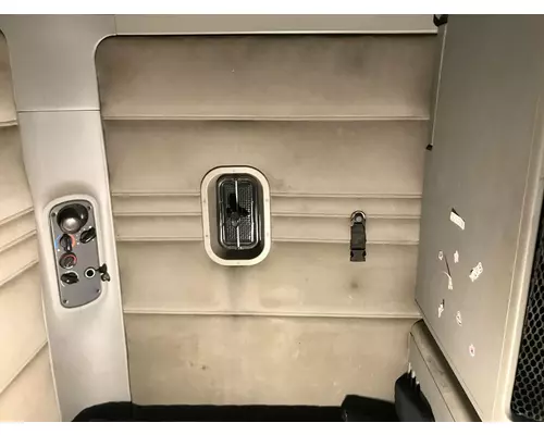 Freightliner COLUMBIA 120 Cab Misc. Interior Parts