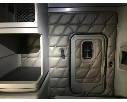 Freightliner COLUMBIA 120 Cab Misc. Interior Parts