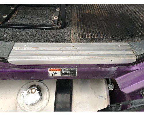 Freightliner COLUMBIA 120 Cab Misc. Interior Parts