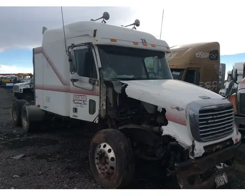 Freightliner COLUMBIA 120 Cab