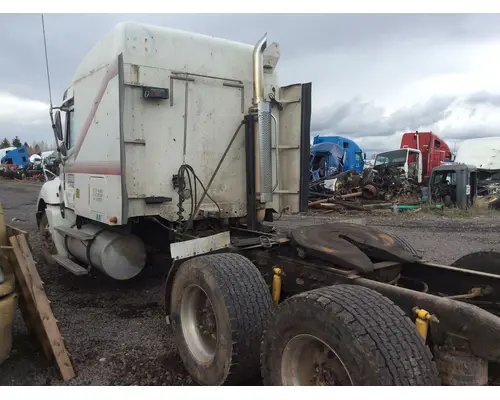 Freightliner COLUMBIA 120 Cab
