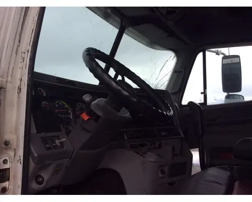 Freightliner COLUMBIA 120 Cab