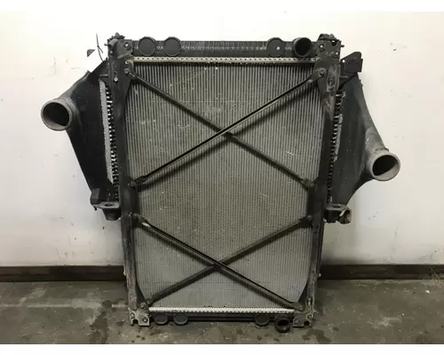Freightliner COLUMBIA 120 Cooling Assembly. (Rad., Cond., ATAAC)