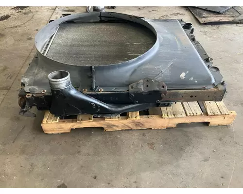 Freightliner COLUMBIA 120 Cooling Assembly. (Rad., Cond., ATAAC)