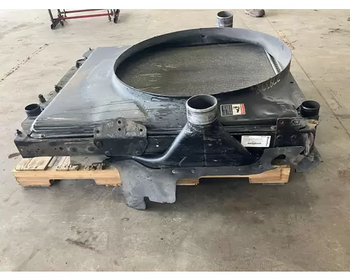 Freightliner COLUMBIA 120 Cooling Assembly. (Rad., Cond., ATAAC)