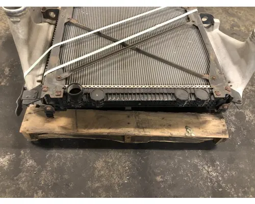 Freightliner COLUMBIA 120 Cooling Assy. (Rad., Cond., ATAAC)