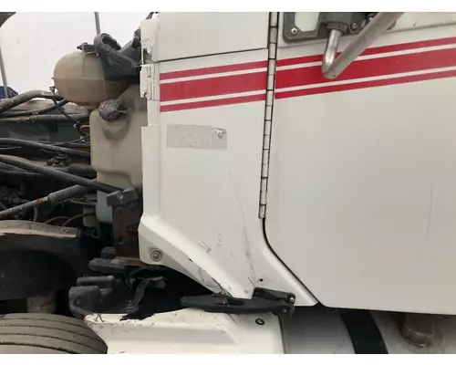 Freightliner COLUMBIA 120 Cowl