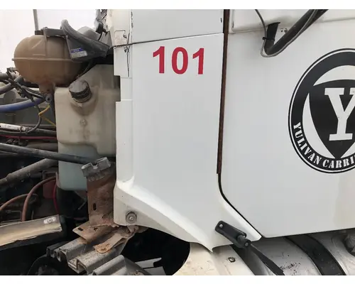 Freightliner COLUMBIA 120 Cowl