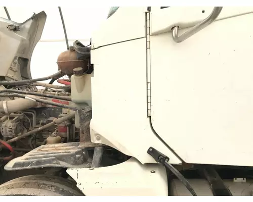 Freightliner COLUMBIA 120 Cowl