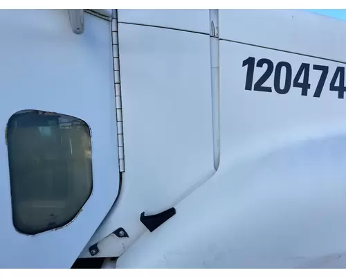 Freightliner COLUMBIA 120 Cowl