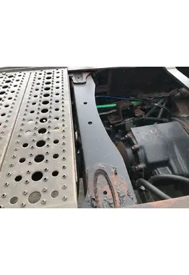 Freightliner COLUMBIA 120 Crossmember