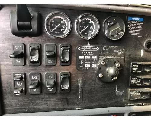 Freightliner COLUMBIA 120 Dash Assembly