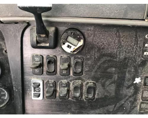Freightliner COLUMBIA 120 Dash Assembly