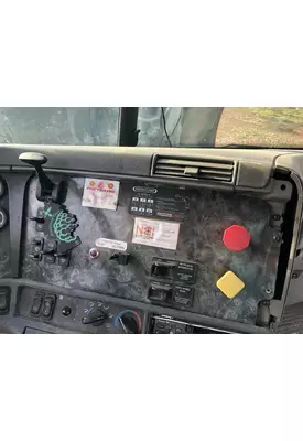 Freightliner COLUMBIA 120 Dash Assembly