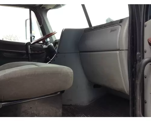 Freightliner COLUMBIA 120 Dash Assembly