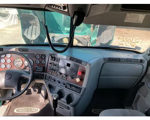 Freightliner COLUMBIA 120 Dash Assembly