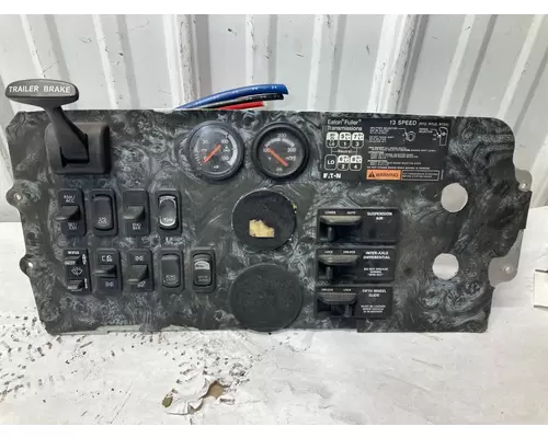 Freightliner COLUMBIA 120 Dash Assembly