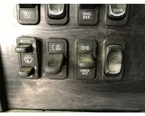Freightliner COLUMBIA 120 Dash Assembly