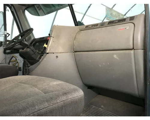 Freightliner COLUMBIA 120 Dash Assembly