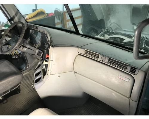Freightliner COLUMBIA 120 Dash Assembly
