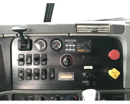Freightliner COLUMBIA 120 Dash Assembly