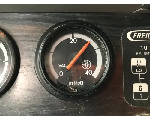 Freightliner COLUMBIA 120 Dash Assembly