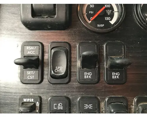 Freightliner COLUMBIA 120 Dash Assembly