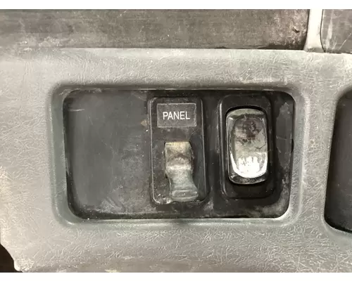 Freightliner COLUMBIA 120 Dash Assembly
