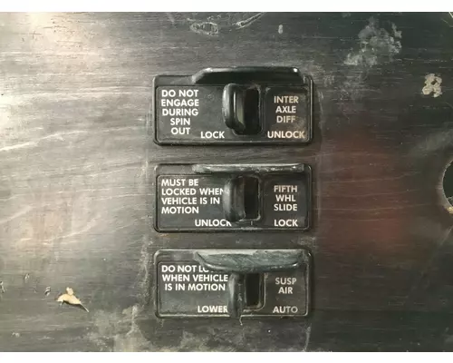 Freightliner COLUMBIA 120 Dash Assembly