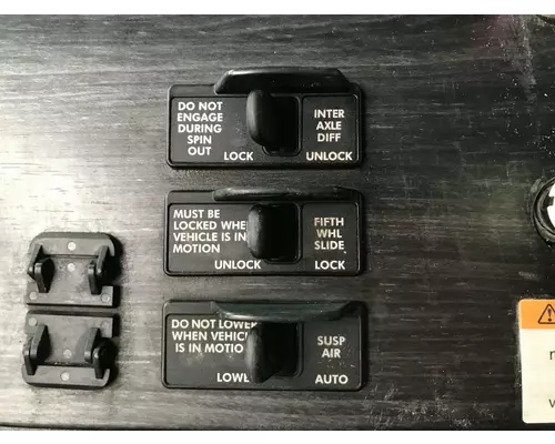 Freightliner COLUMBIA 120 Dash Assembly