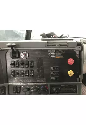 Freightliner COLUMBIA 120 Dash Assembly