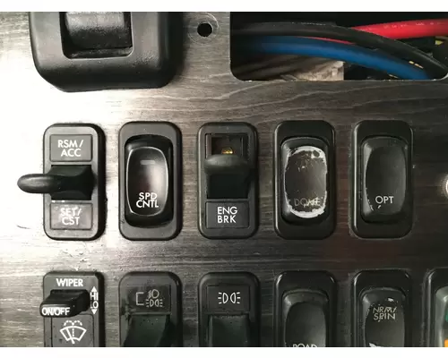 Freightliner COLUMBIA 120 Dash Assembly