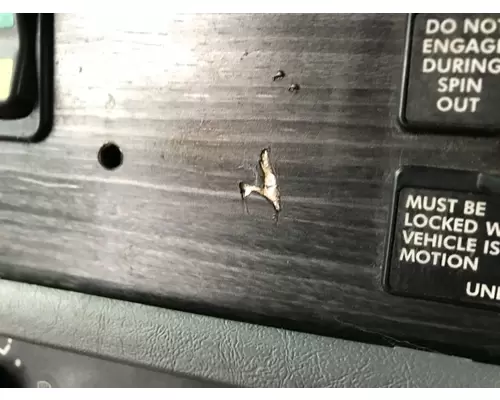 Freightliner COLUMBIA 120 Dash Assembly