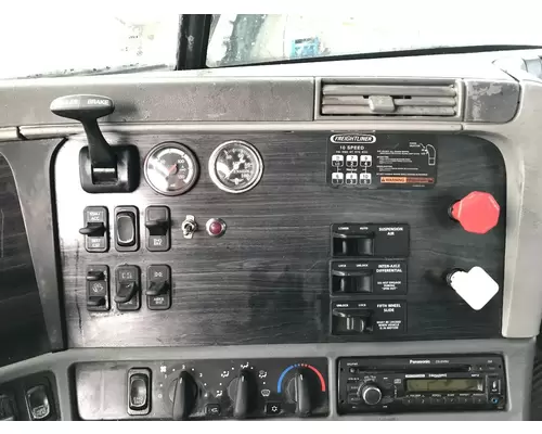 Freightliner COLUMBIA 120 Dash Assembly