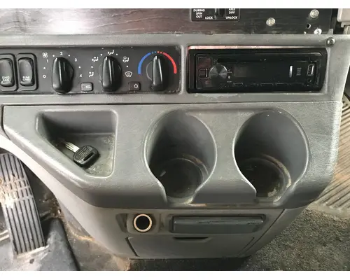 Freightliner COLUMBIA 120 Dash Assembly