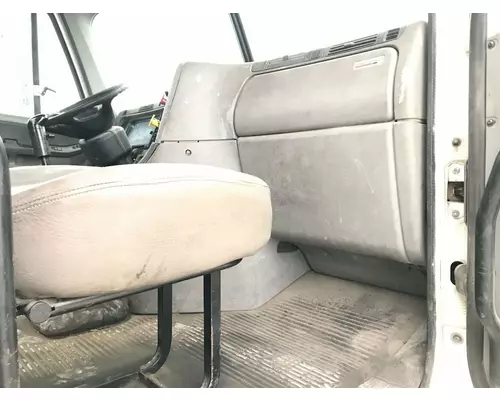 Freightliner COLUMBIA 120 Dash Assembly