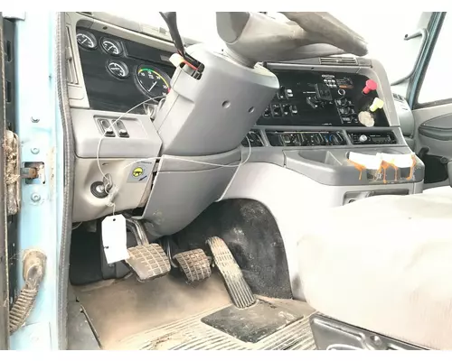 Freightliner COLUMBIA 120 Dash Assembly