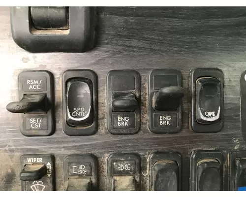 Freightliner COLUMBIA 120 Dash Assembly