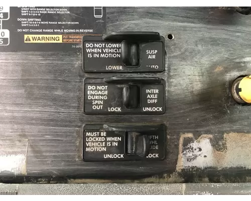 Freightliner COLUMBIA 120 Dash Assembly