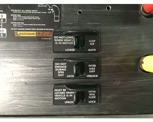 Freightliner COLUMBIA 120 Dash Assembly